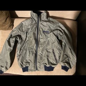 Size 13/14 Gray Vintage Patagonia Rain Jacket (No Hood)
